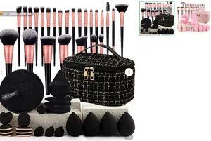 Complete makeup brush